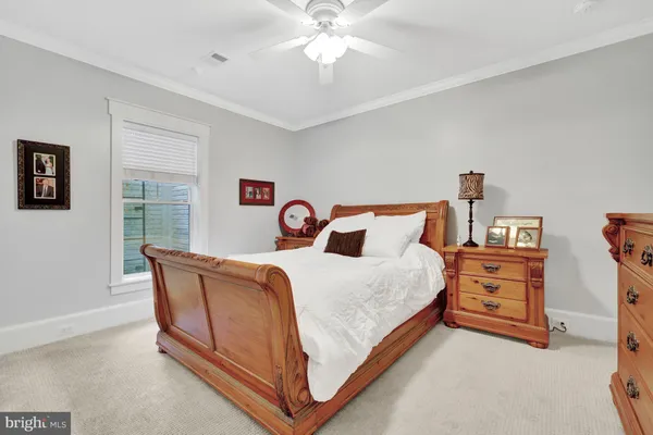 $1,990,000 | 504 Valley Drive Southeast, Vienna, VA 22180