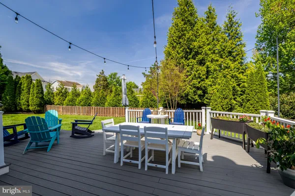 $1,990,000 | 504 Valley Drive Southeast, Vienna, VA 22180