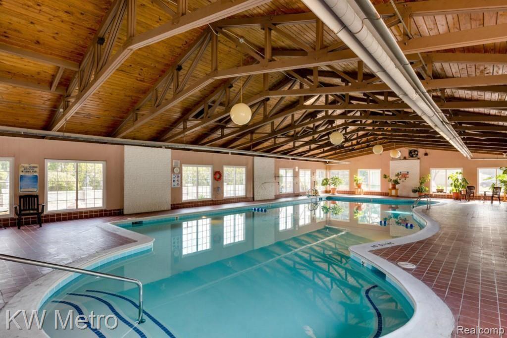 65 Manor Way, Unit 35 Rochester Hills, MI 48309 - Photo 23 of 26