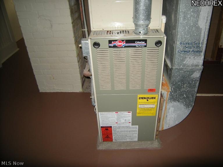 3073 Warren Road Cleveland, OH 44111 - Photo 16 of 18 Gallery Image 16