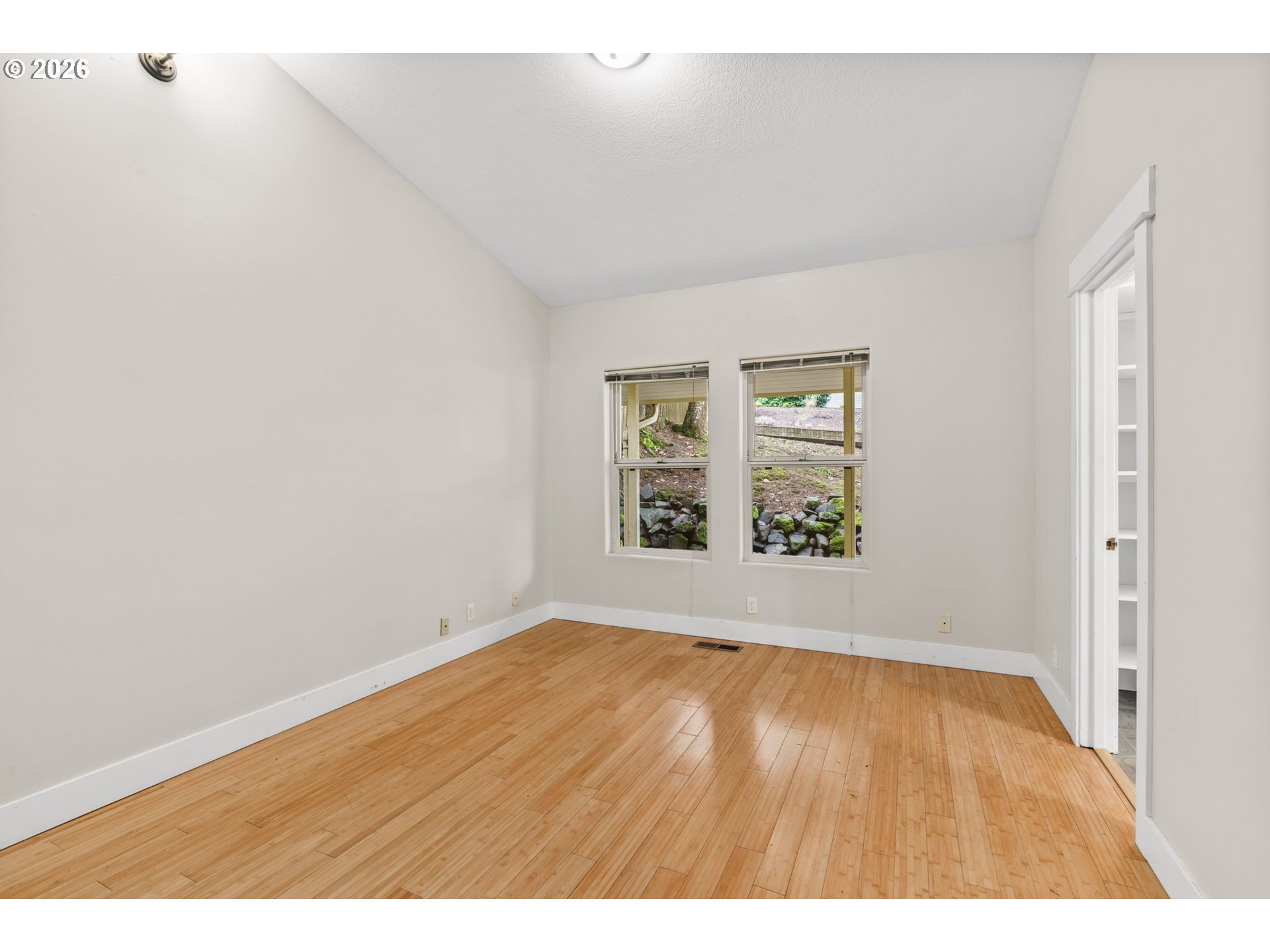 3283 Stoney Ridge Road Eugene, OR 97405 - Photo 17 of 36