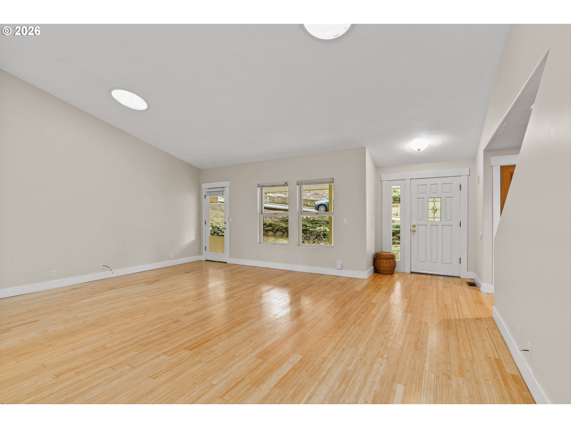 3283 Stoney Ridge Road Eugene, OR 97405 - Photo 3 of 36