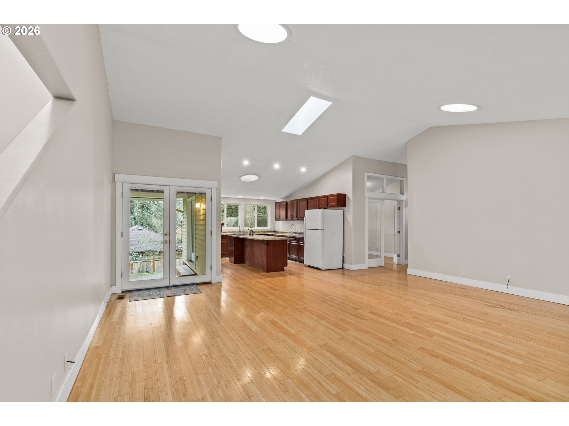 3283 Stoney Ridge Road Eugene, OR 97405 - Photo 4 of 36