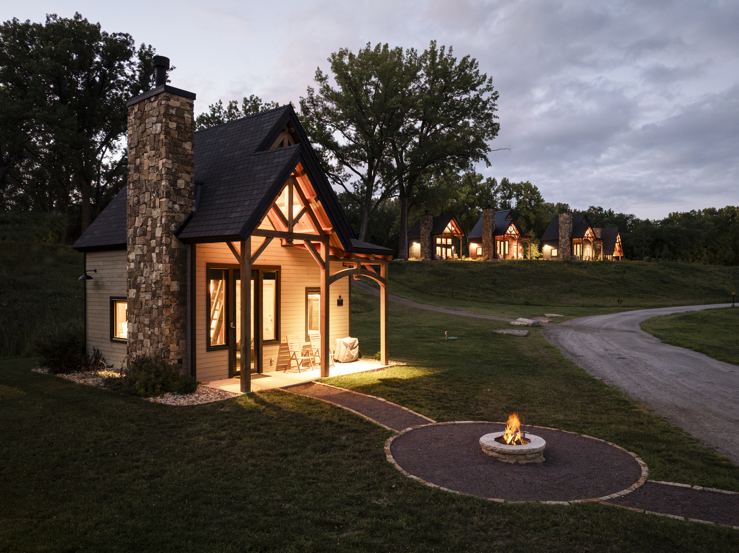1667 Sherwood Camp Road Dahinda, IL 61428 - Photo 3 of 26 a swimming pool with an outdoor seating