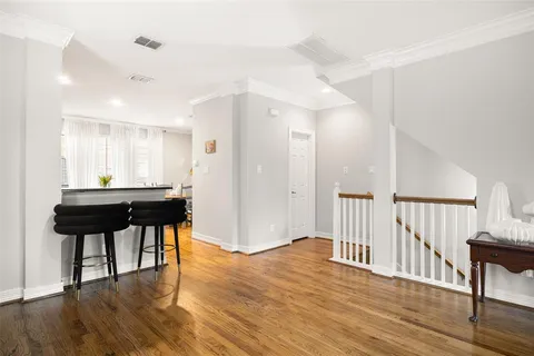 $839,900 | 3610 Gillespie Street, Unit 6, Dallas, TX 75219