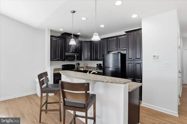 $419,900 | 7455 Brunson Circle, Gainesville, VA 20155