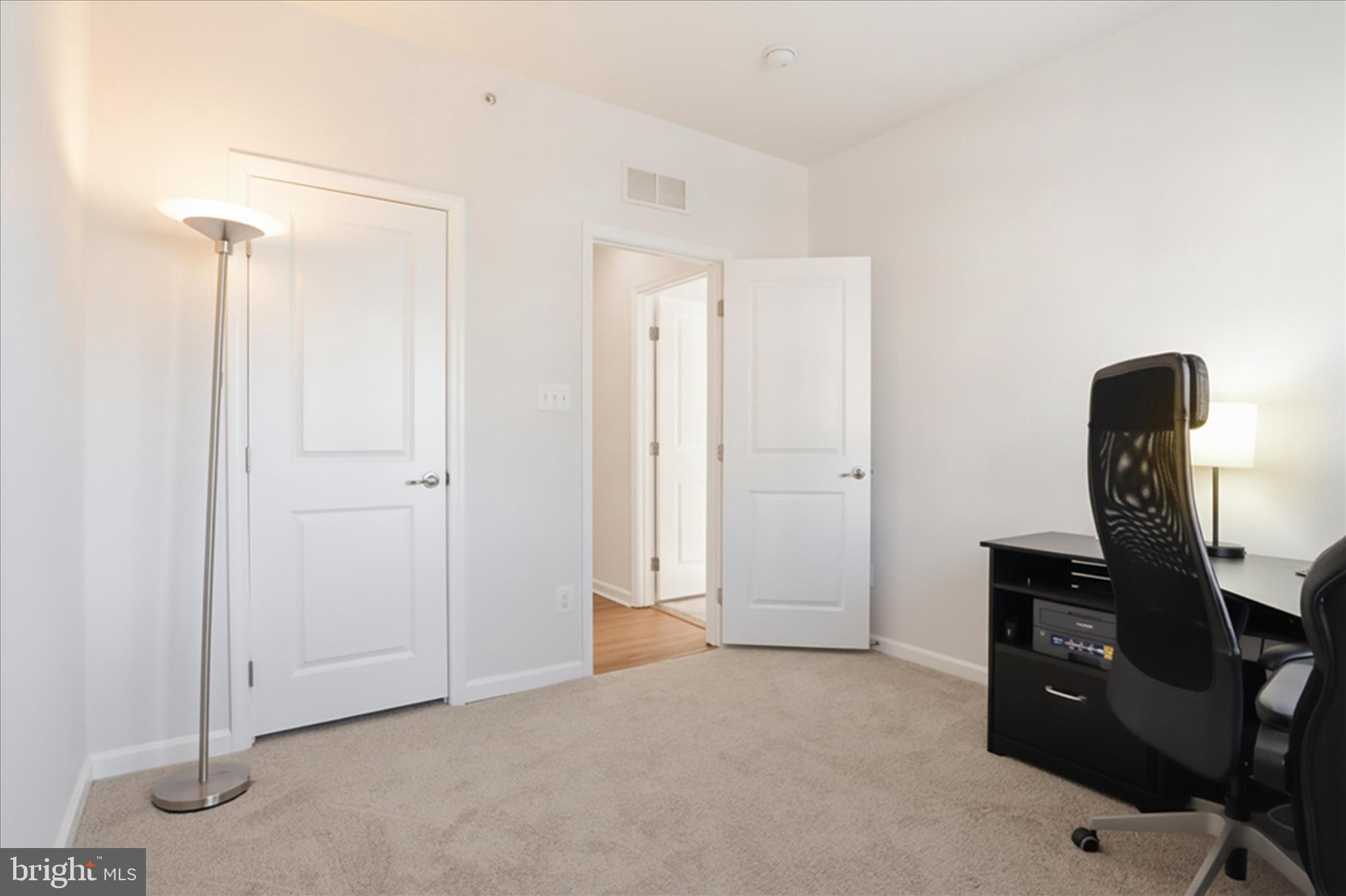 7455 Brunson Circle Gainesville, VA 20155 - Photo 26 of 41 a view of a workspace