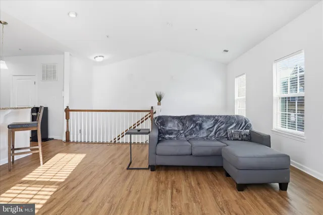 $419,900 | 7455 Brunson Circle, Gainesville, VA 20155