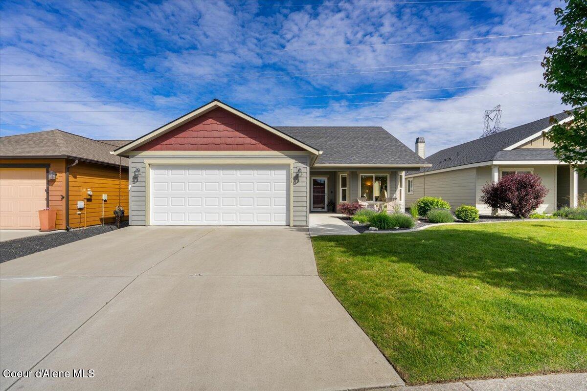7881 West Kayak Court Rathdrum, ID 83858 - Photo 2 of 42 01-Front of Home