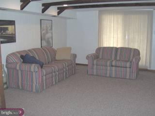 3821 Charteris Road Philadelphia, PA 19154 - Photo 4 of 6 Gallery Image 4