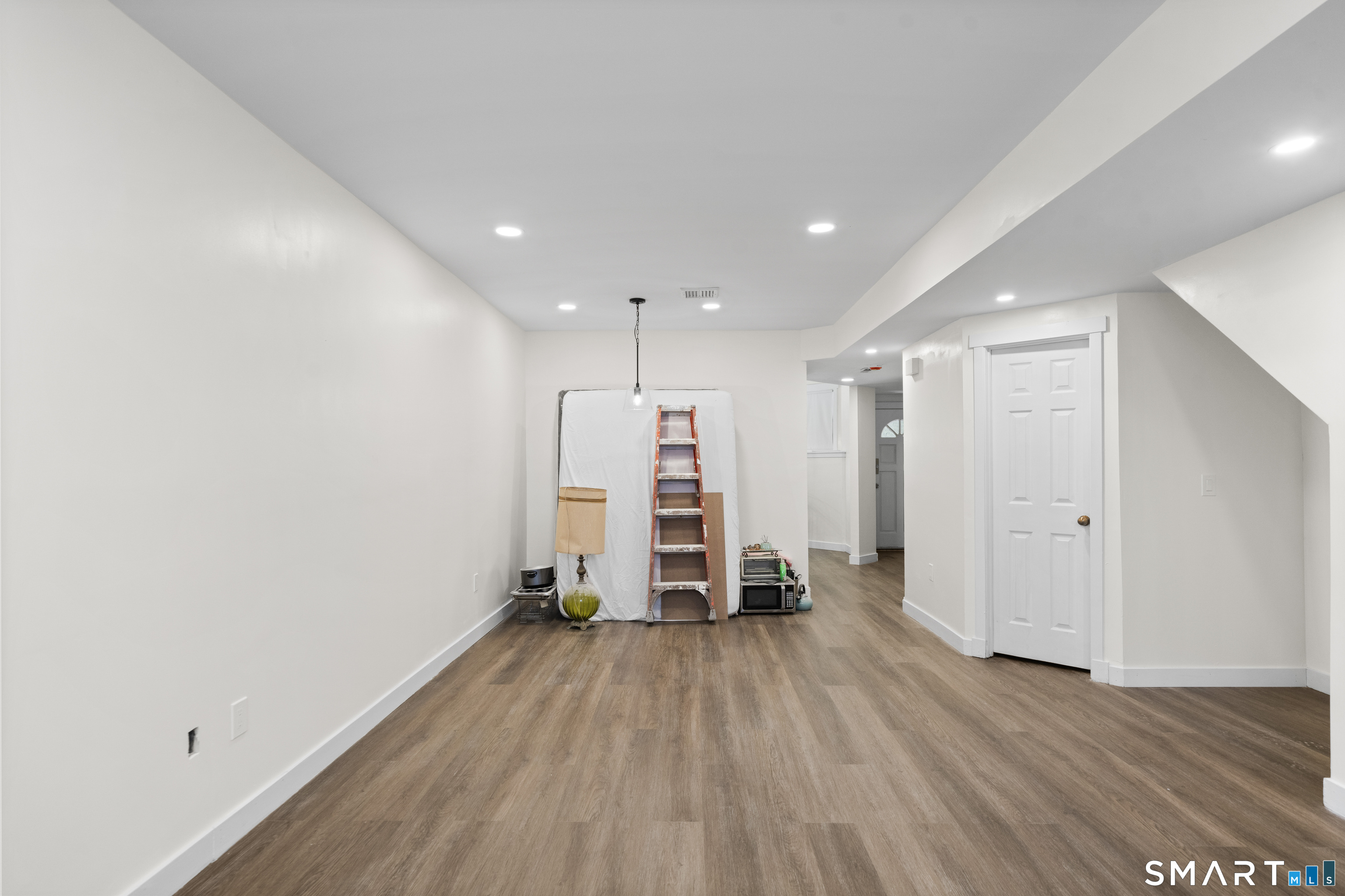 136 Maple Avenue, Unit B Hartford, CT 06114 - Photo 6 of 22