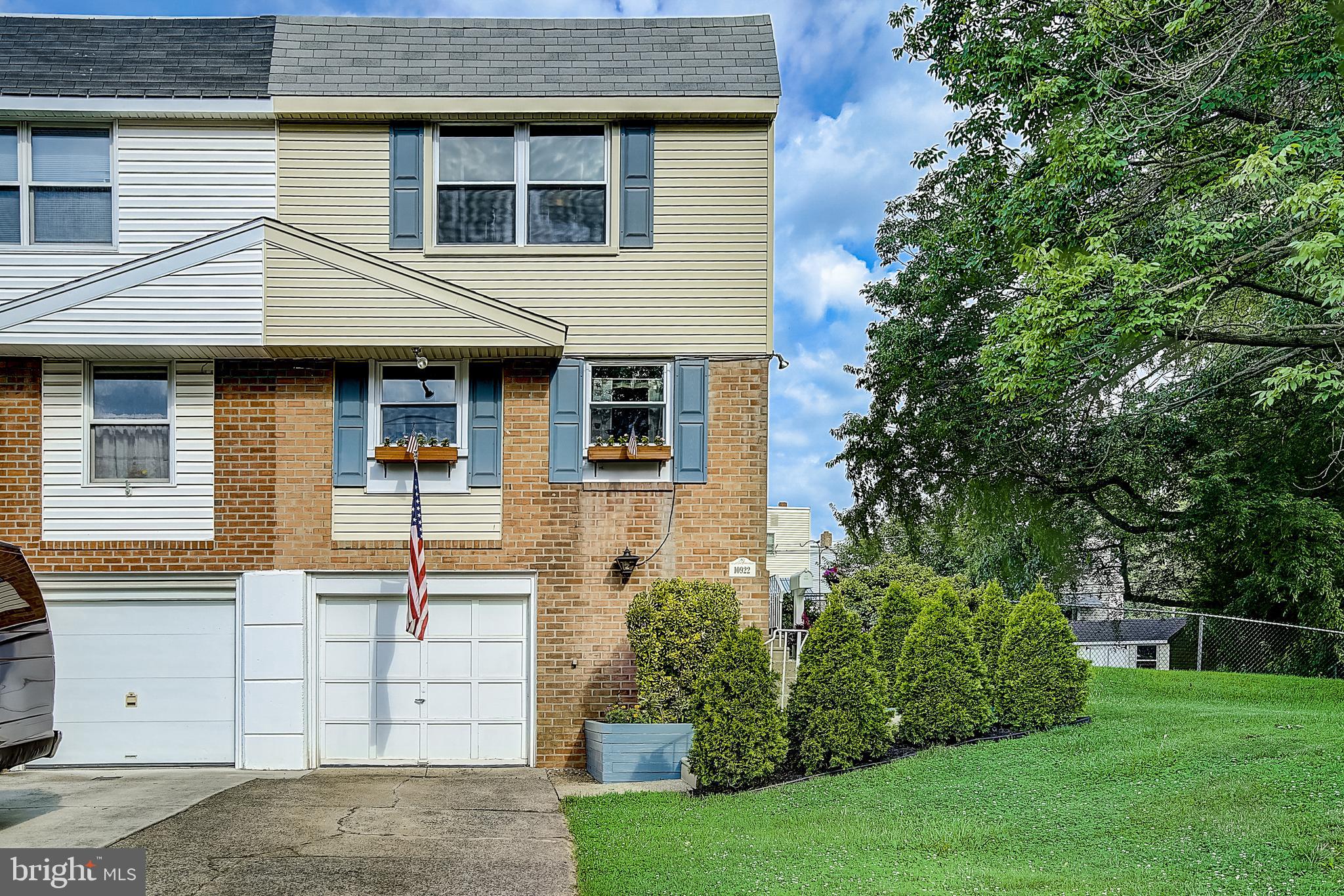 10922 Knights Road Philadelphia, PA 19154 - Photo 1 of 39