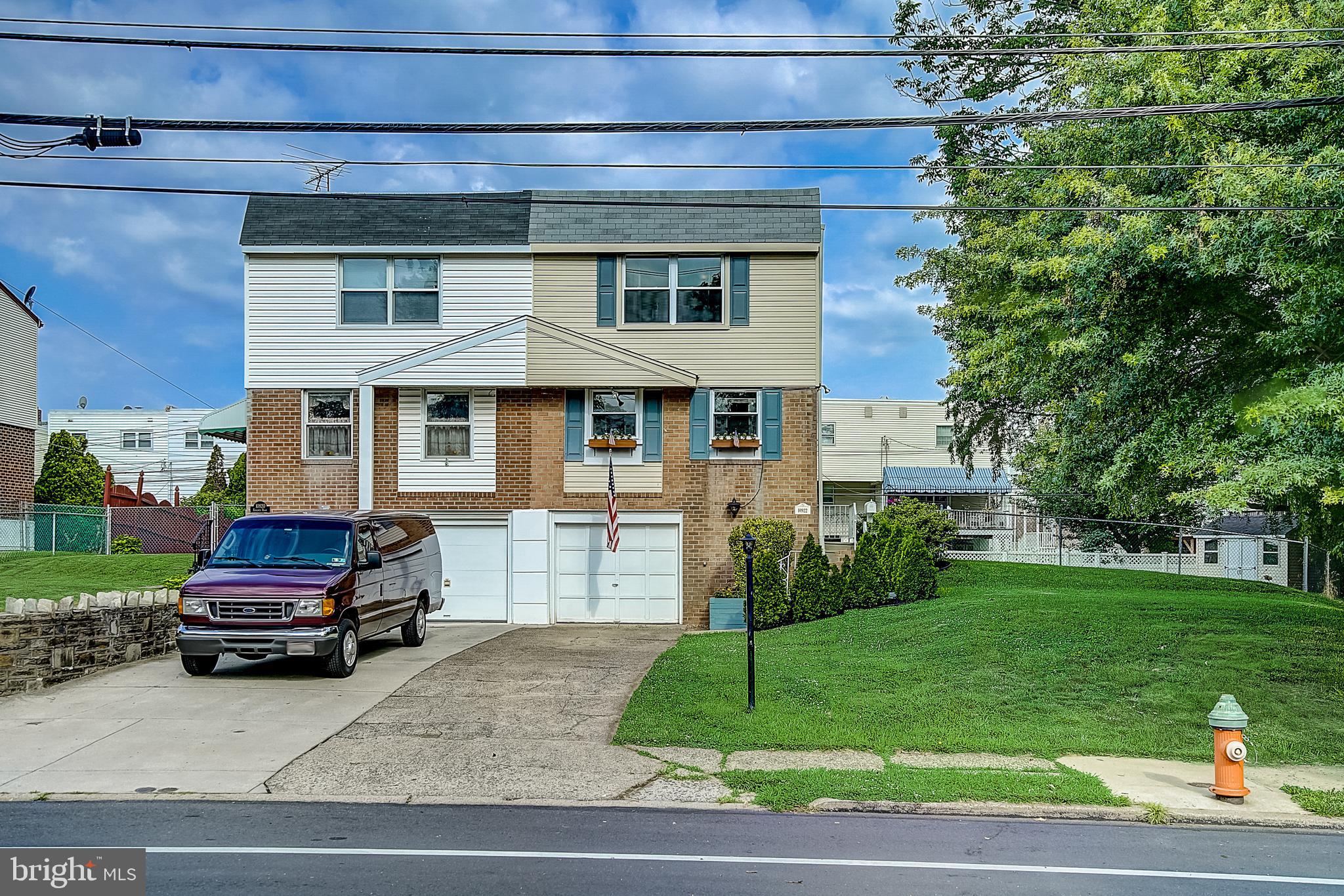 10922 Knights Road Philadelphia, PA 19154 - Photo 3 of 39
