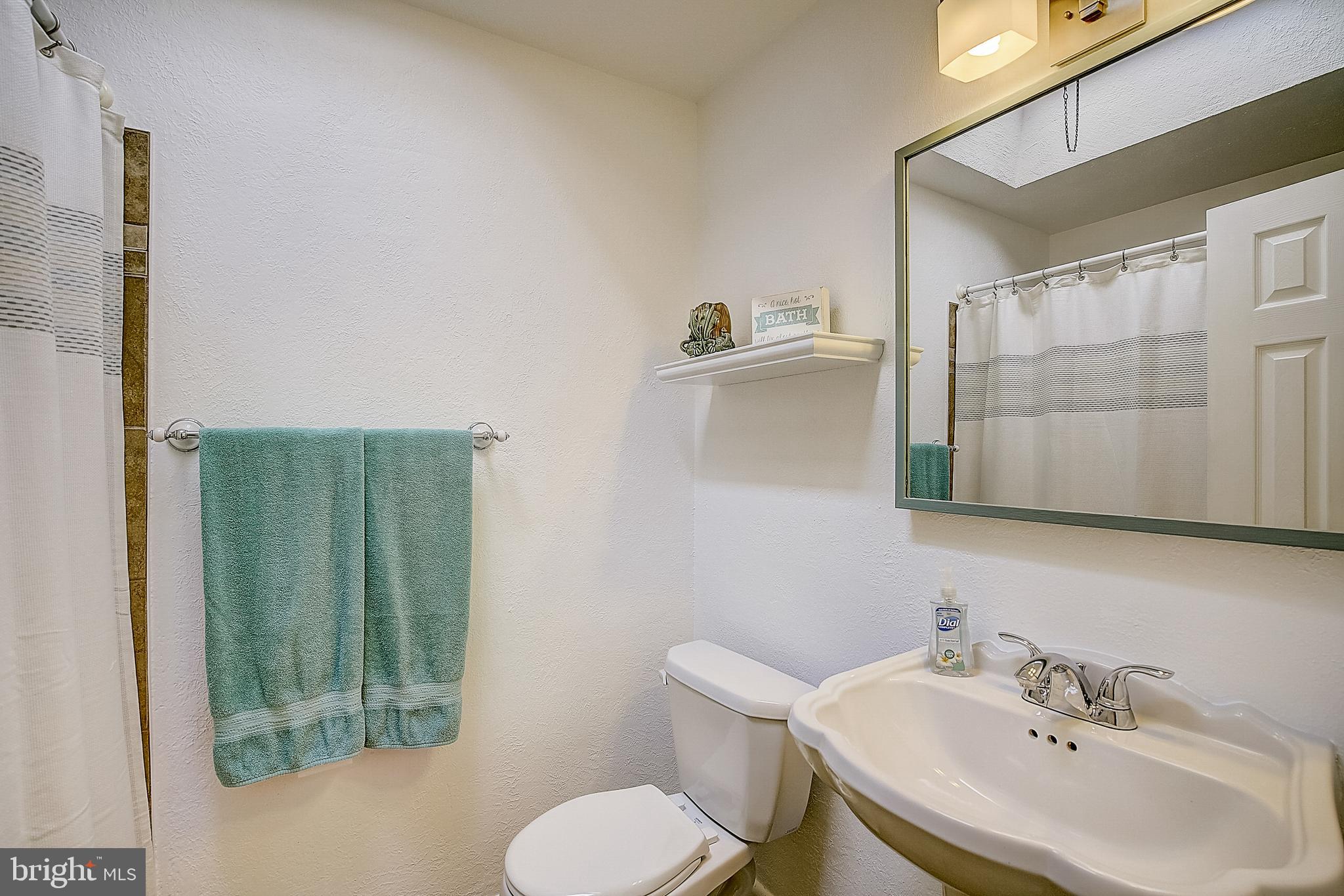 10922 Knights Road Philadelphia, PA 19154 - Photo 26 of 39