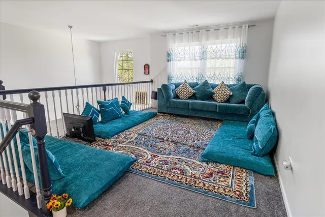 $475,000 | 4 Claridge Court, Bolingbrook, IL 60440