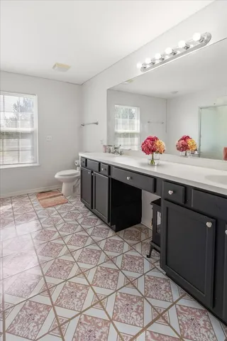 $475,000 | 4 Claridge Court, Bolingbrook, IL 60440