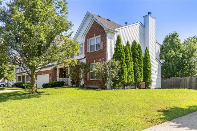 $475,000 | 4 Claridge Court, Bolingbrook, IL 60440