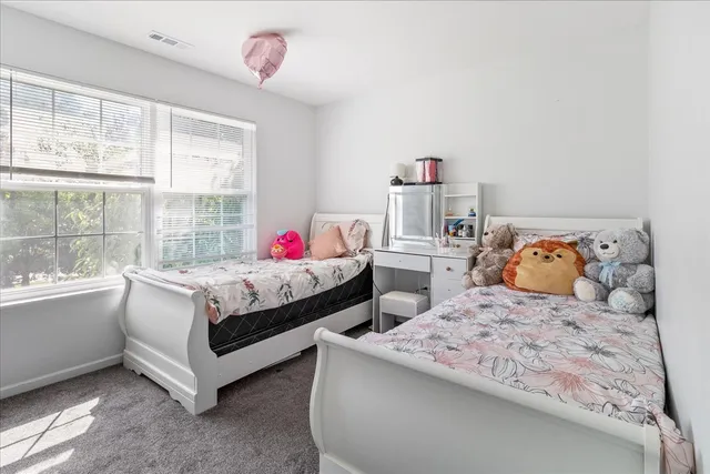 $475,000 | 4 Claridge Court, Bolingbrook, IL 60440