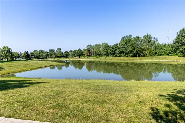 $475,000 | 4 Claridge Court, Bolingbrook, IL 60440