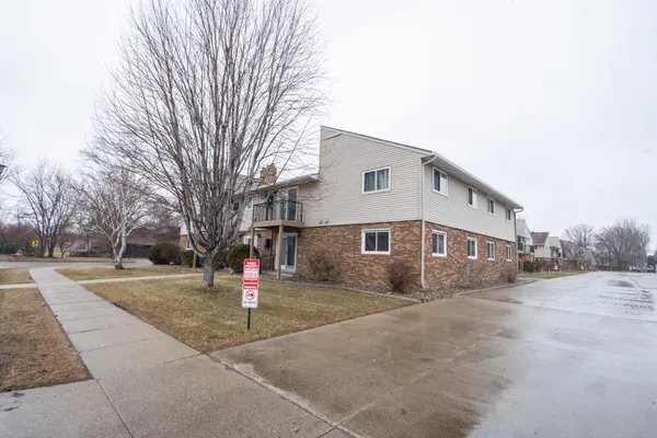 $139,000 | 2379 20 1/2 Avenue South, Unit 23792, Fargo, ND 58103