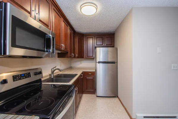 $139,000 | 2379 20 1/2 Avenue South, Unit 23792, Fargo, ND 58103