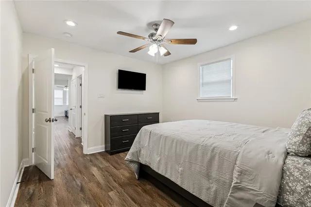 $2,100 | 900 Fried Street, Gretna, LA 70053