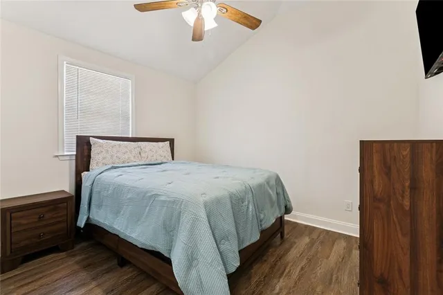 $2,100 | 900 Fried Street, Gretna, LA 70053