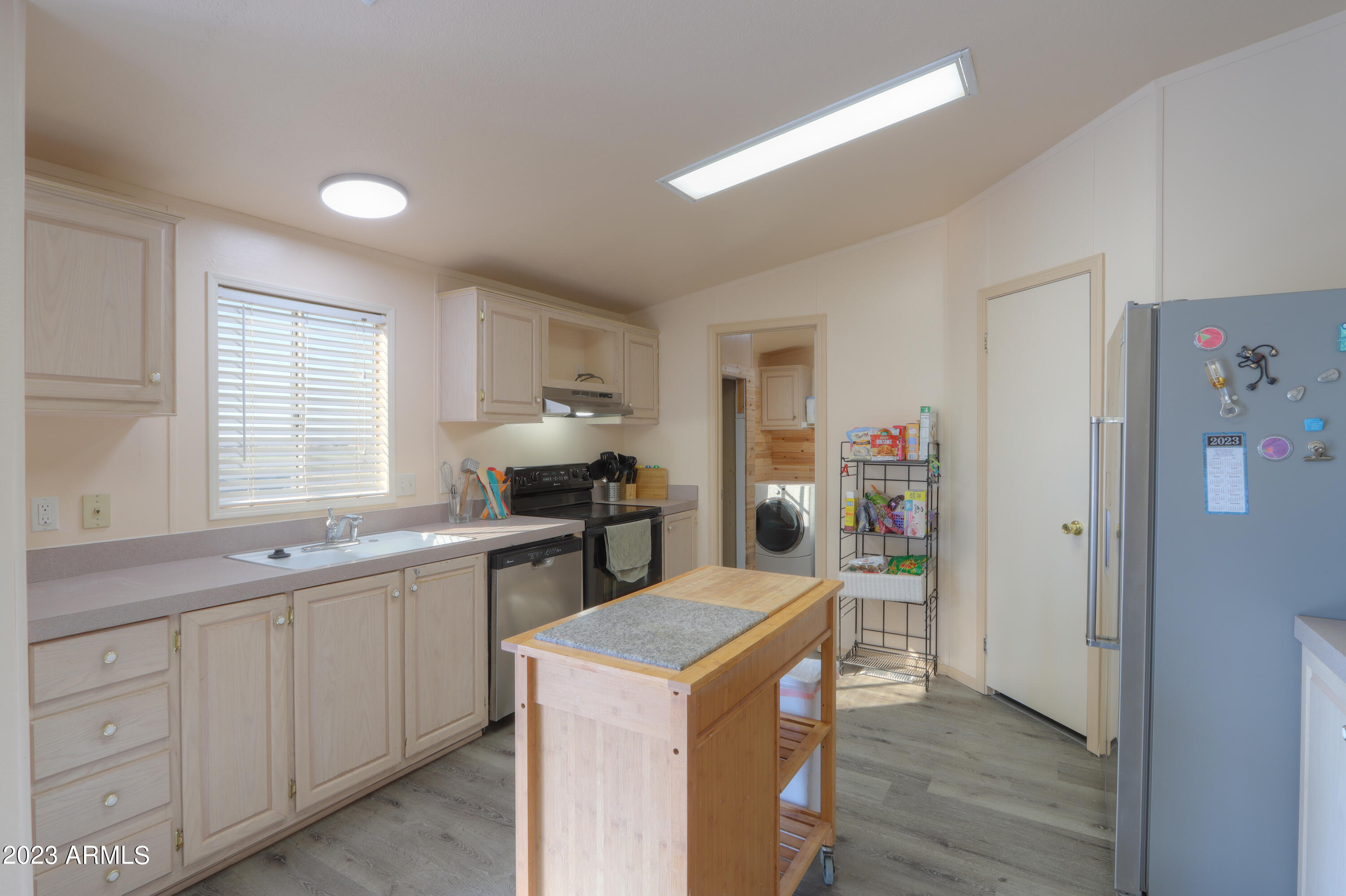 16242 Squatter Road Arizona City, AZ 85123 - Photo 7 of 15 24