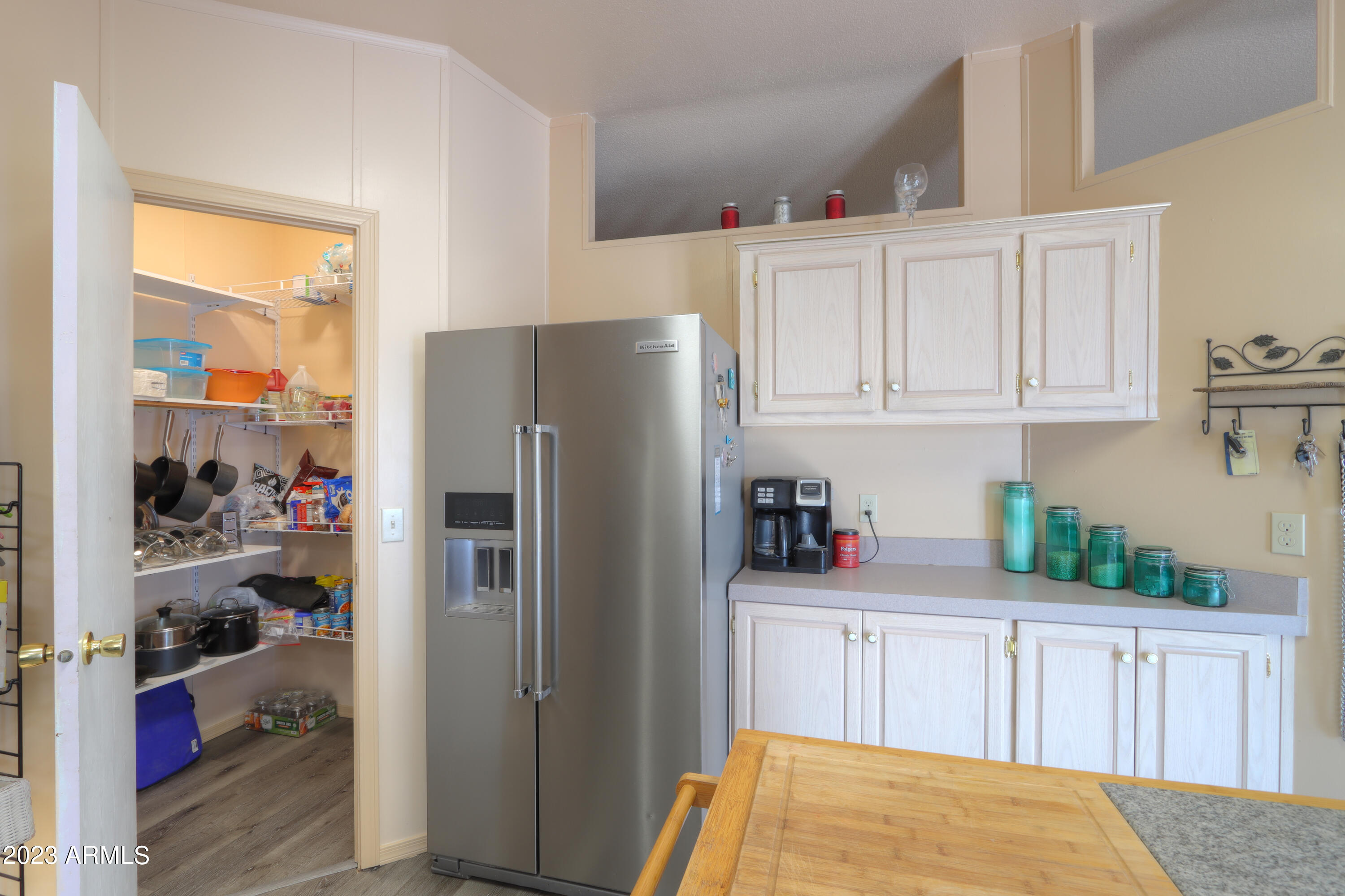 16242 Squatter Road Arizona City, AZ 85123 - Photo 8 of 15 27