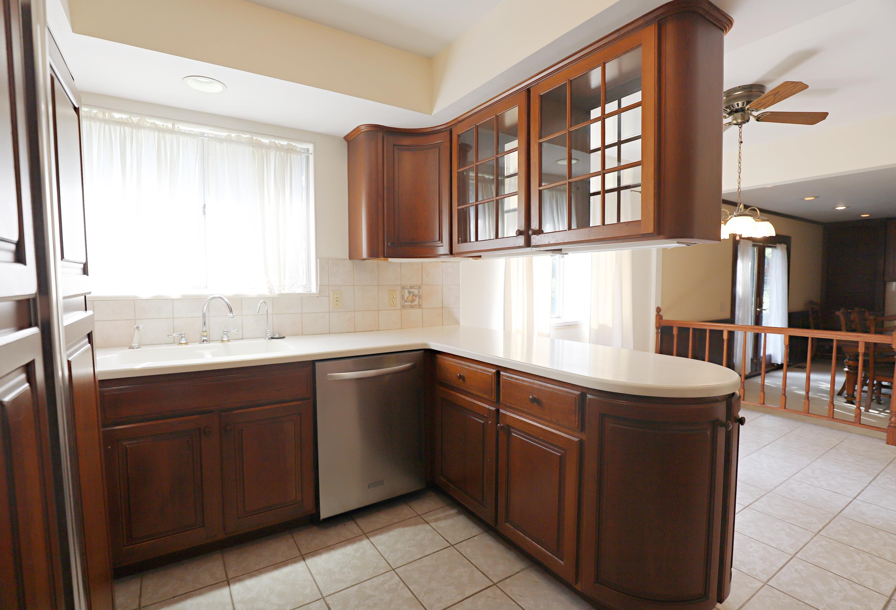 409 Holland Road Flushing, MI 48433 - Photo 11 of 35 Gallery Image 11