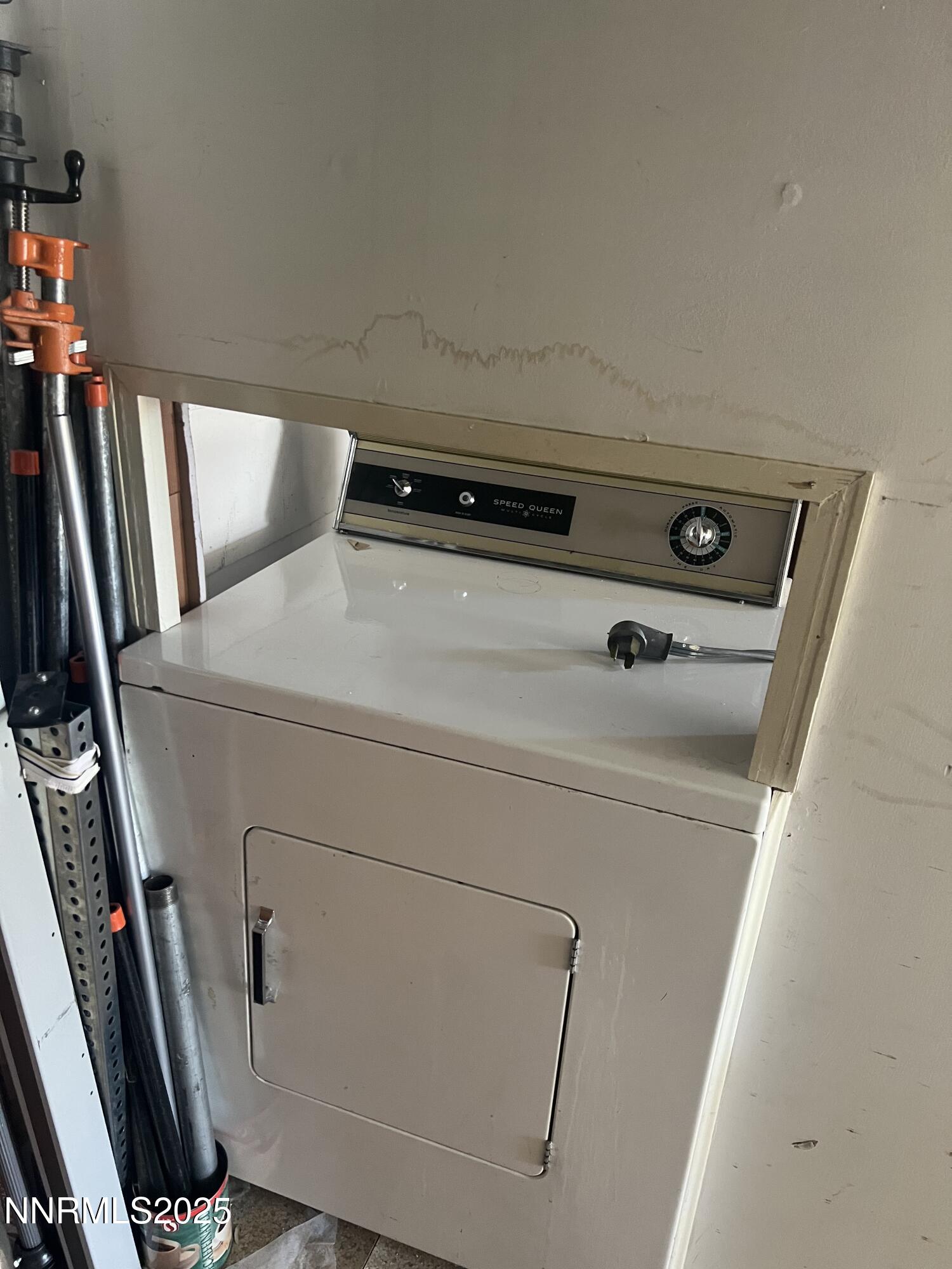 920 Cordone Avenue Reno, NV 89502 - Photo 14 of 15 Dryer