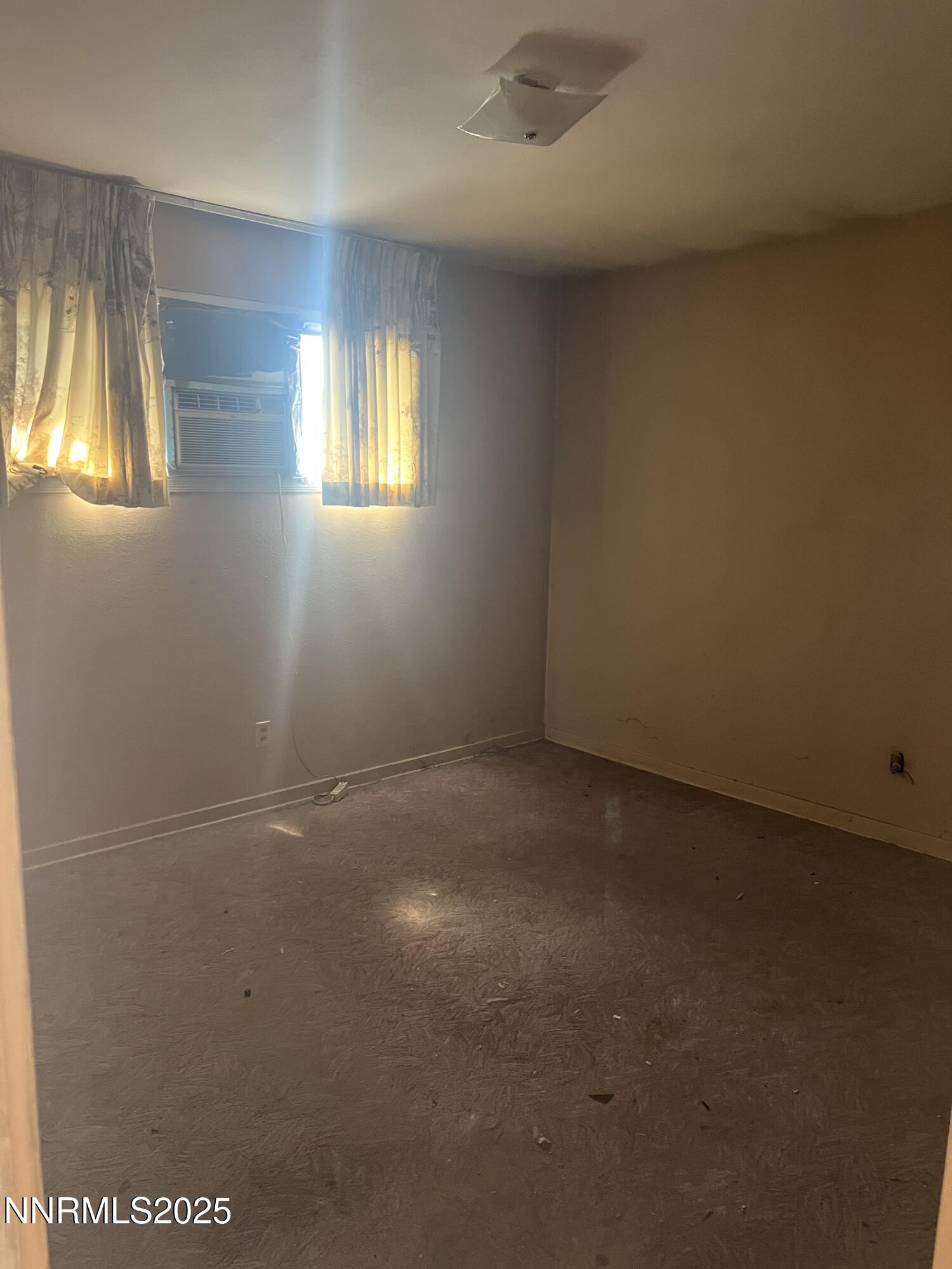 920 Cordone Avenue Reno, NV 89502 - Photo 8 of 15 Spare 3