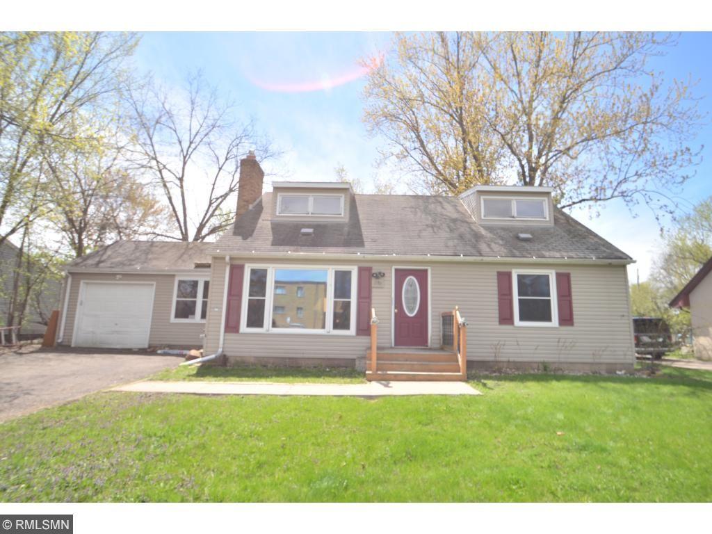 1286 Ripley Avenue Maplewood, MN 55109 - Photo 1 of 21 Gallery Image 1