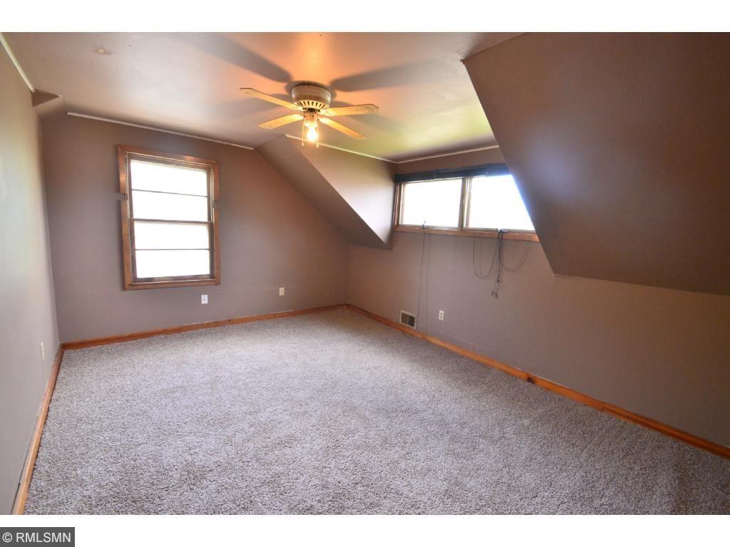 1286 Ripley Avenue Maplewood, MN 55109 - Photo 11 of 21 Gallery Image 11