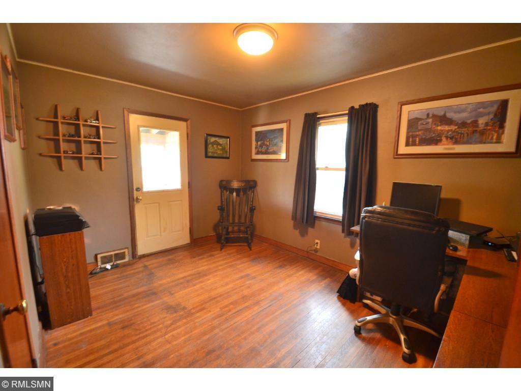 1286 Ripley Avenue Maplewood, MN 55109 - Photo 8 of 21 Gallery Image 8