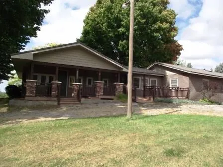 $725,000 | 1316 East Chauvez Road, Scottville, MI 49454