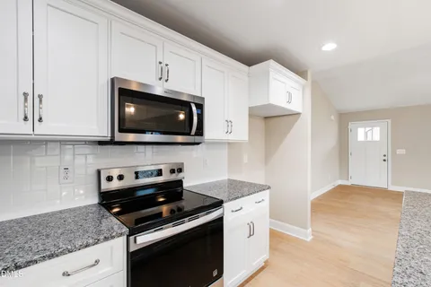 $359,900 | 77 Falls Riv Court, Broadway, NC 27505