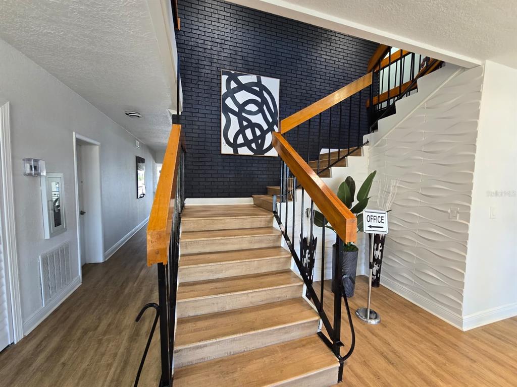902 Lake Destiny Road, Unit C Altamonte Springs, FL 32714 - Photo 21 of 23 a view of entryway