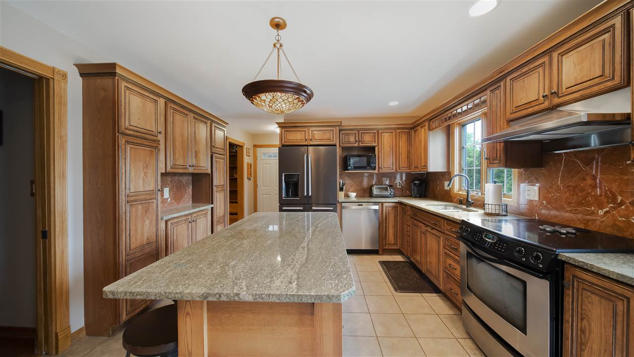 3406 Vrooman Road Jackson, MI 49201 - Photo 8 of 37 Photo 8