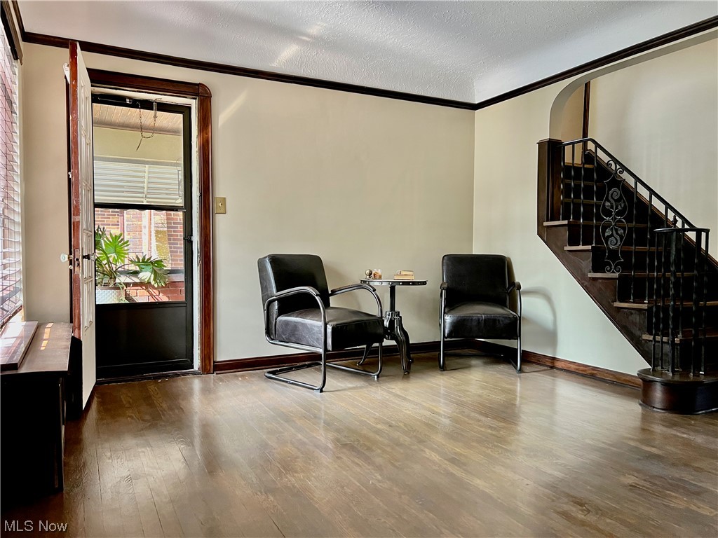 1242 Castleton Road Cleveland Heights, OH 44121 - Photo 12 of 32 Living Room