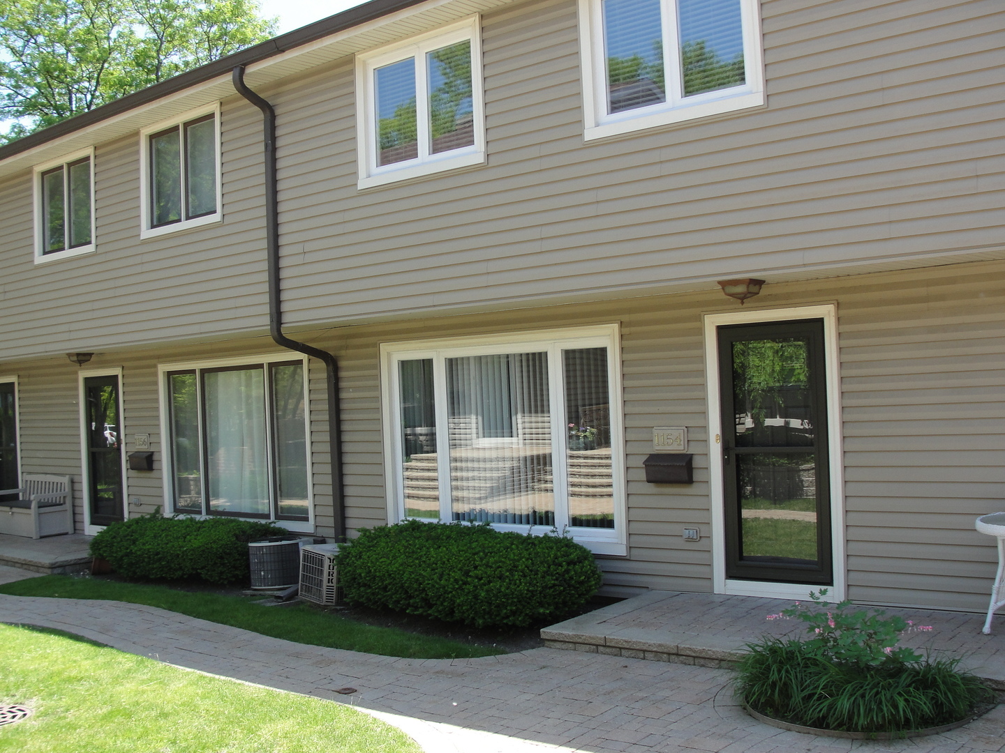 1154 Meadow Road Northbrook, IL 60062 - Photo 20 of 21