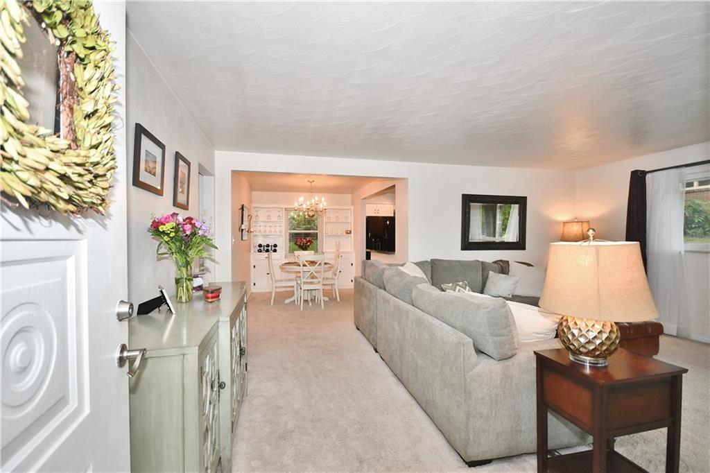2416 Willowbrook Road Pittsburgh, PA 15241 - Photo 3 of 16 Gallery Image 3
