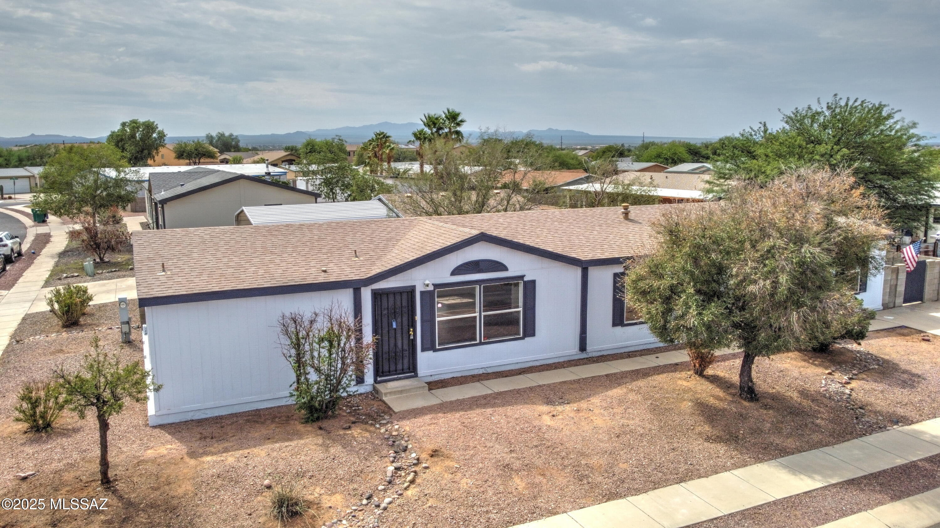 5346 South Lemon Tree Drive Tucson, AZ 85757 - Photo 1 of 29 1_2