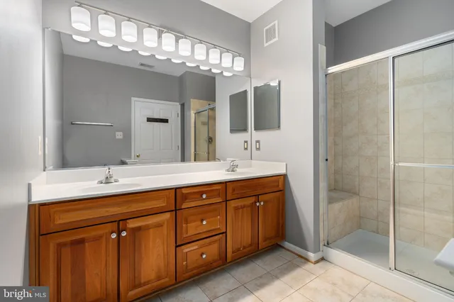 $280,000 | 1907 Kathryns Court, Unit 1907, Essex, MD 21221