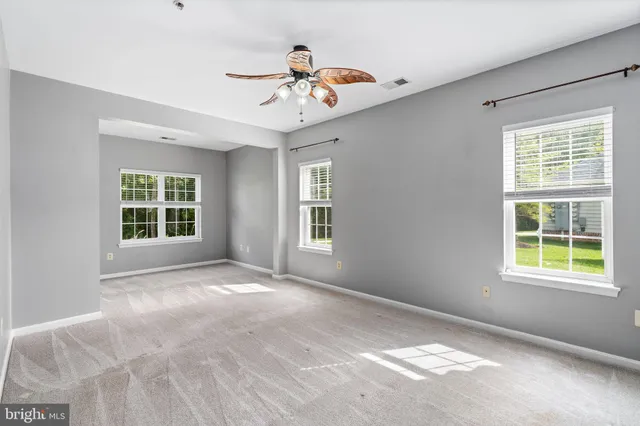 $280,000 | 1907 Kathryns Court, Unit 1907, Essex, MD 21221