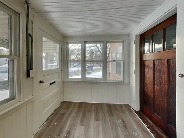 $1,799 | 3610 Oakdale Avenue North, Robbinsdale, MN 55422