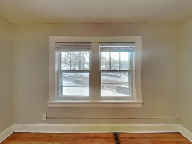 $1,799 | 3610 Oakdale Avenue North, Robbinsdale, MN 55422