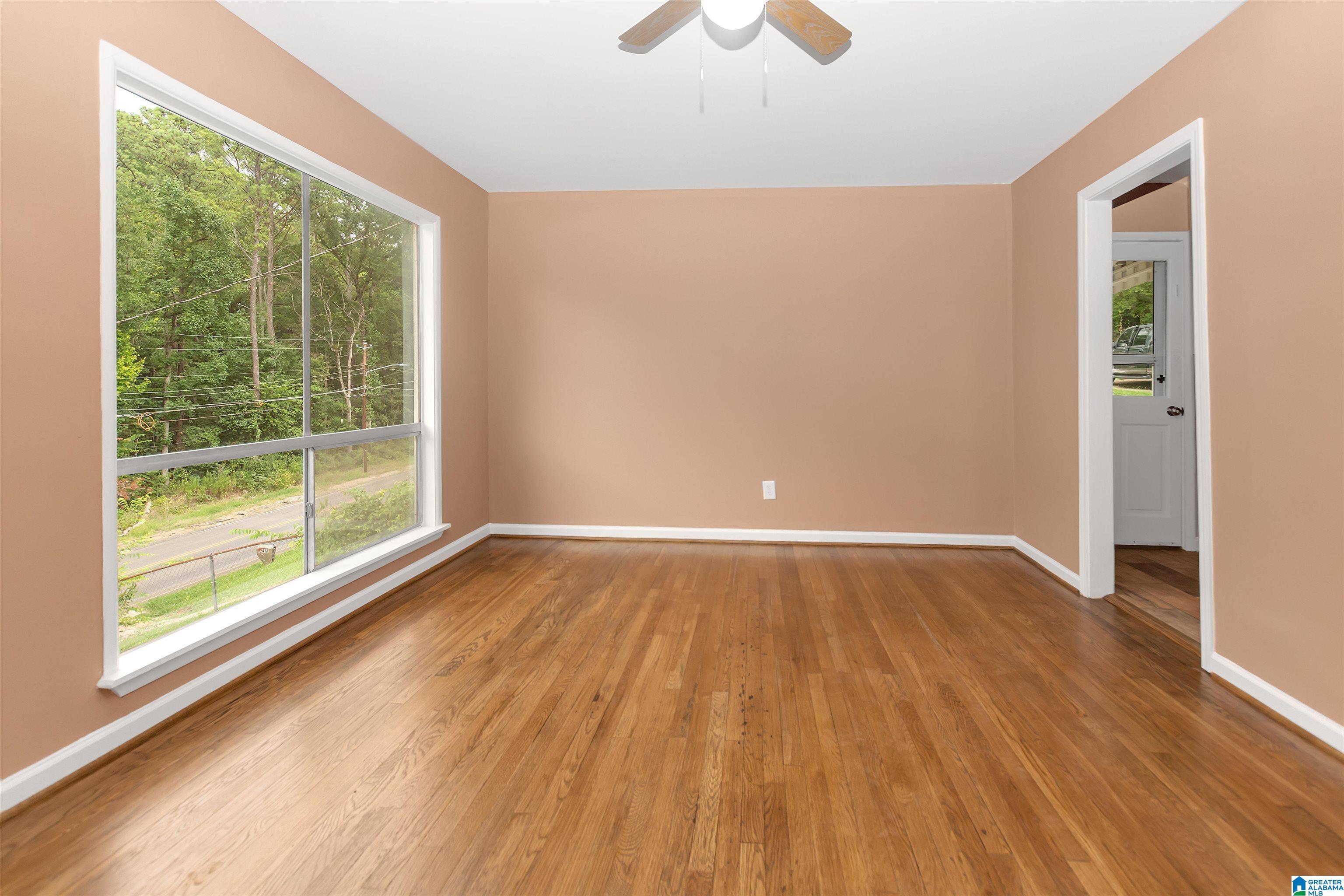 2424 Ishkooda Road Southwest Birmingham, AL 35211 - Photo 4 of 18