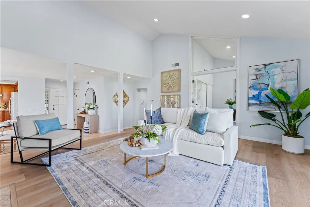 17 Verde, Unit 23 Irvine, CA 92612 - Photo 20 of 52