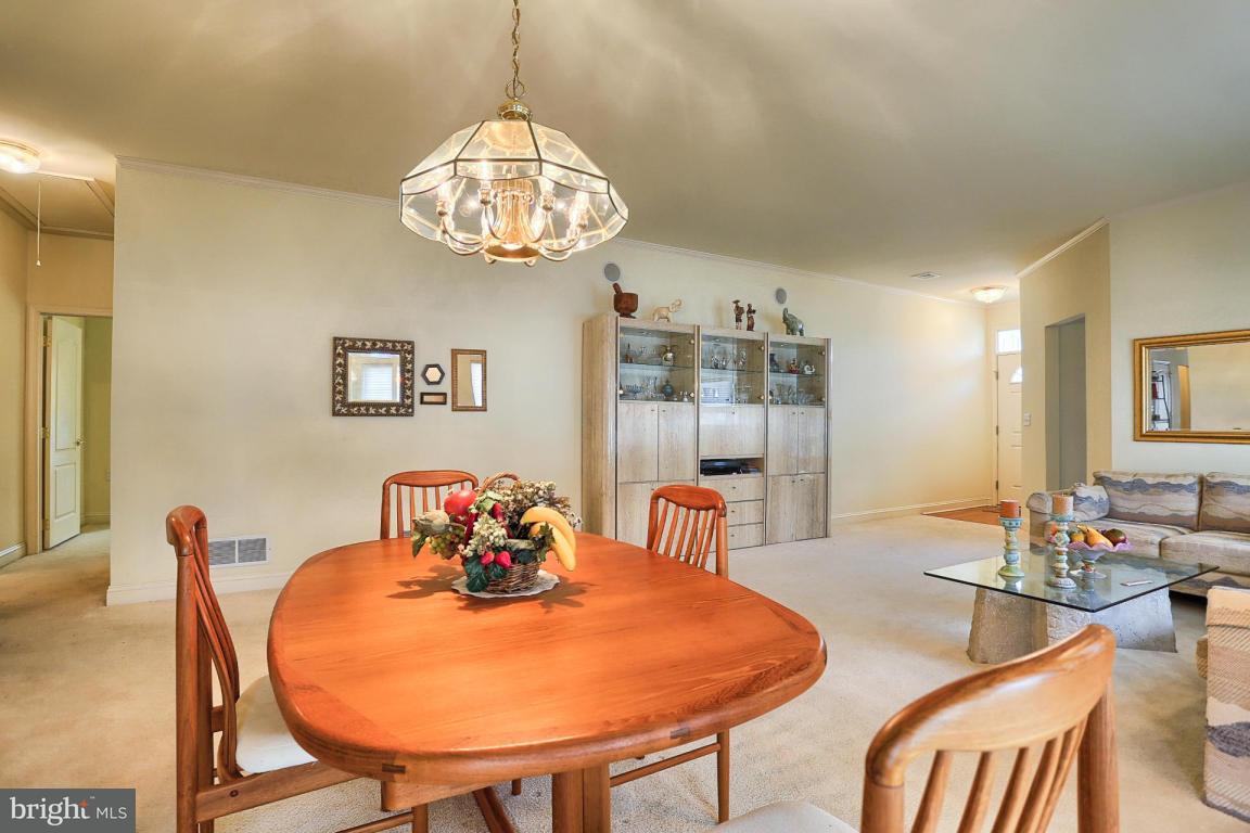 1737 Speedwell Road Lancaster, PA 17601 - Photo 6 of 33 Gallery Image 6